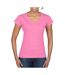 Gildan - T-shirt à manches courtes et col en V - Femme (Azalée) - UTBC491