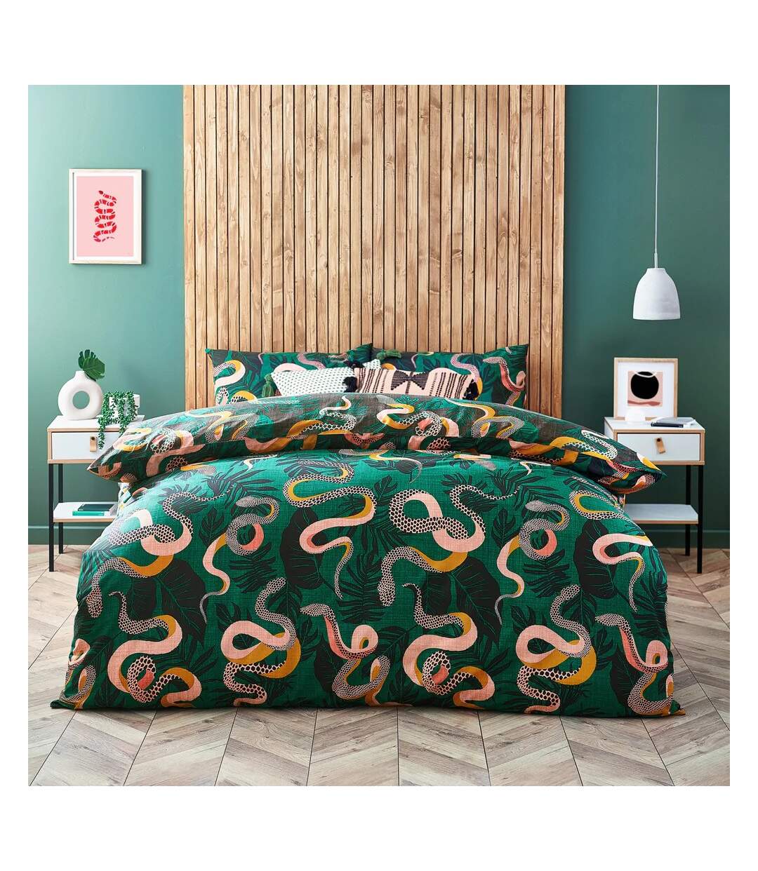 Serpentine tropical duvet cover set juniper green Furn-1