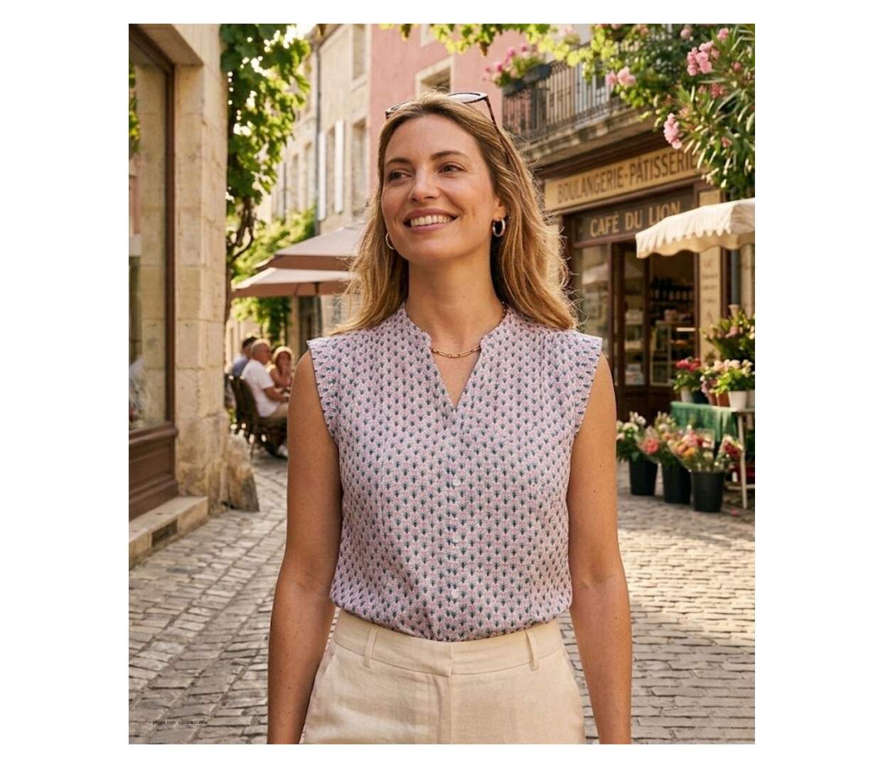 Chemisier sans manches MAYFLOWER N1131A : le top en viscose fluide pour un été frais et élégant-5