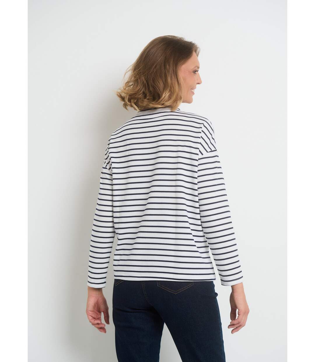 T-shirt rayures avec encolure strass-2
