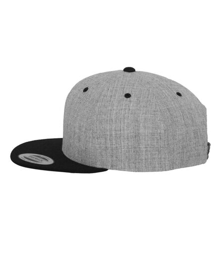 Casquette Ajustable Classic Lavande Noir Yupoong
