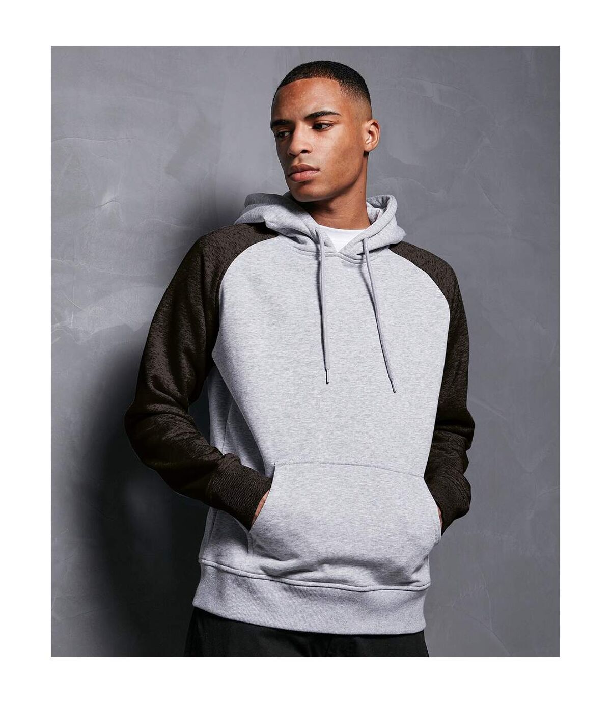 Build Your Brand Mens Basic Raglan Hoodie (Heather Grey/Black)
