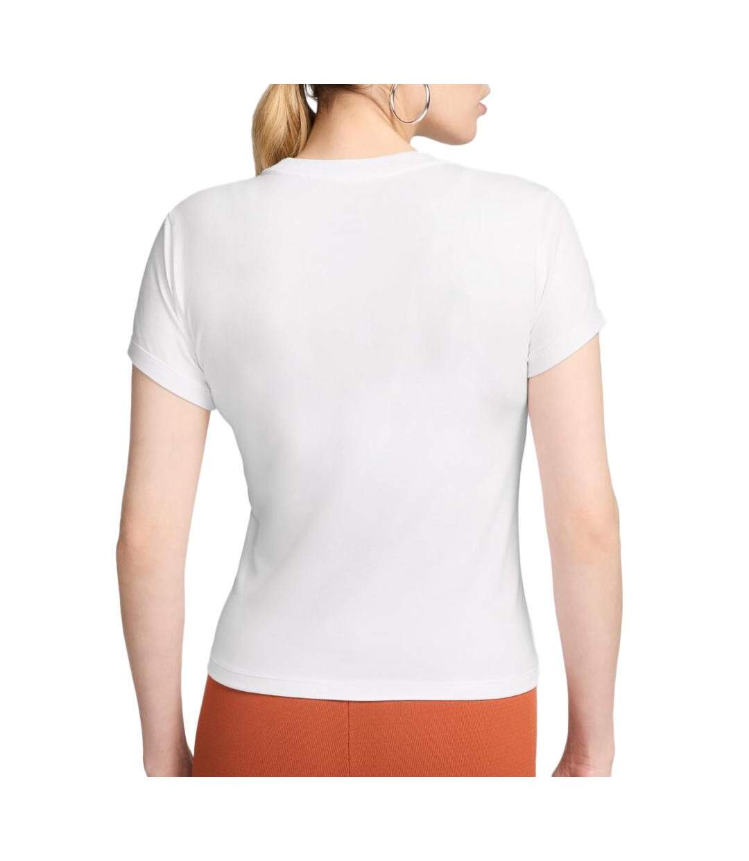 T-Shirt blanc femme nike fv5508-2
