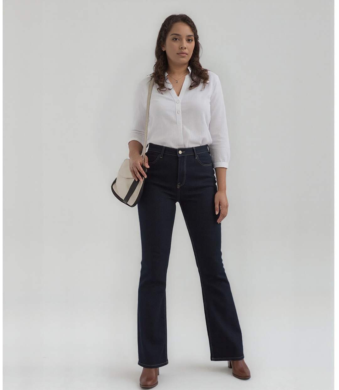 Jean Femme évasé noir - Taille Haute - Confort et Style - Grande Taille-4