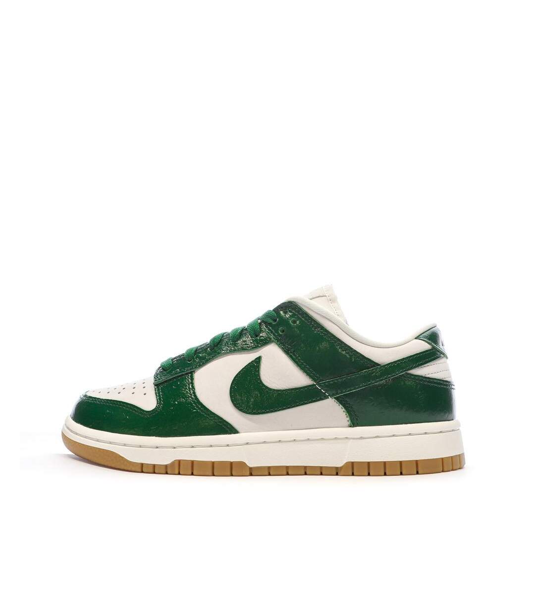 Baskets blanches/vertes femme nike dunk low-1