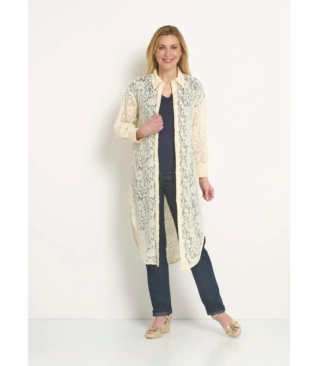 Robe chemisier longue en dentelle-1