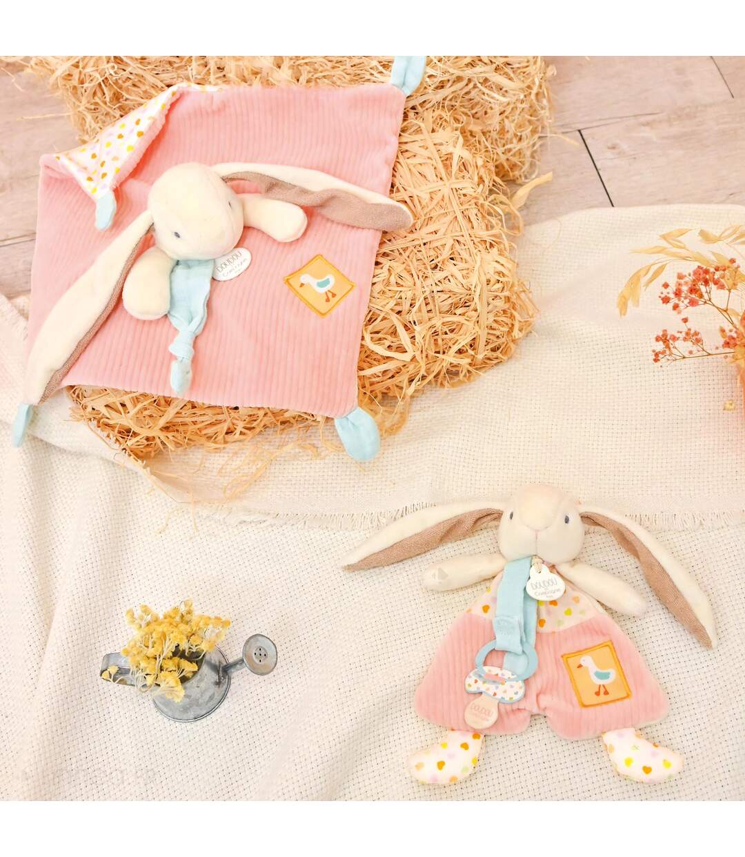 Doudou attache-sucette lapin Ciboulette polyester collection DANS MON JARDIN-2