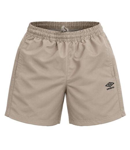 Short de sport homme avec poches zippées et logo thermocollé 484500 Umbro