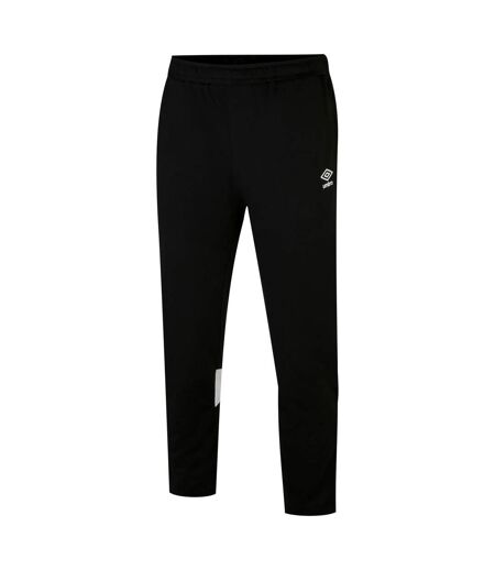 Umbro Mens Total Training Knitted Sweatpants (Black/White)