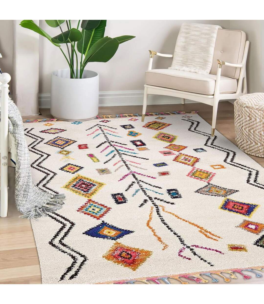 Tapis berbère tissé motif ethnic OURIKA 2-5