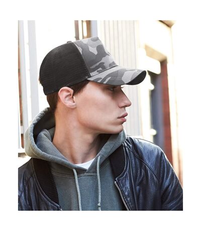 Beechfield Retro Camouflage Snapback Trucker Cap (Arctic Camo) - UTRW2611