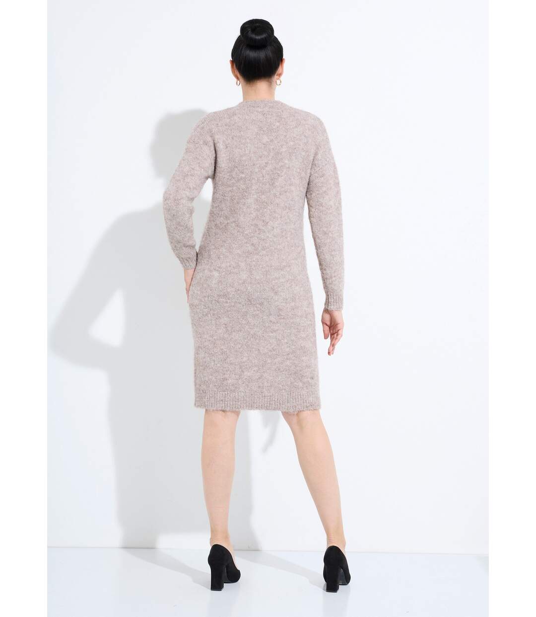 Robe pull col rond motifs animaliers en sequins-2