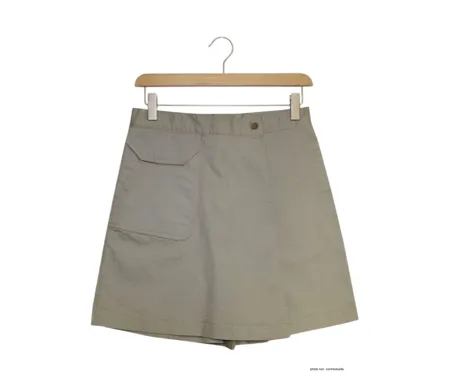 MAYFLOWER MARILOU2 – Jupe-short en coton stretch kaki clair pour bouger en toute liberté