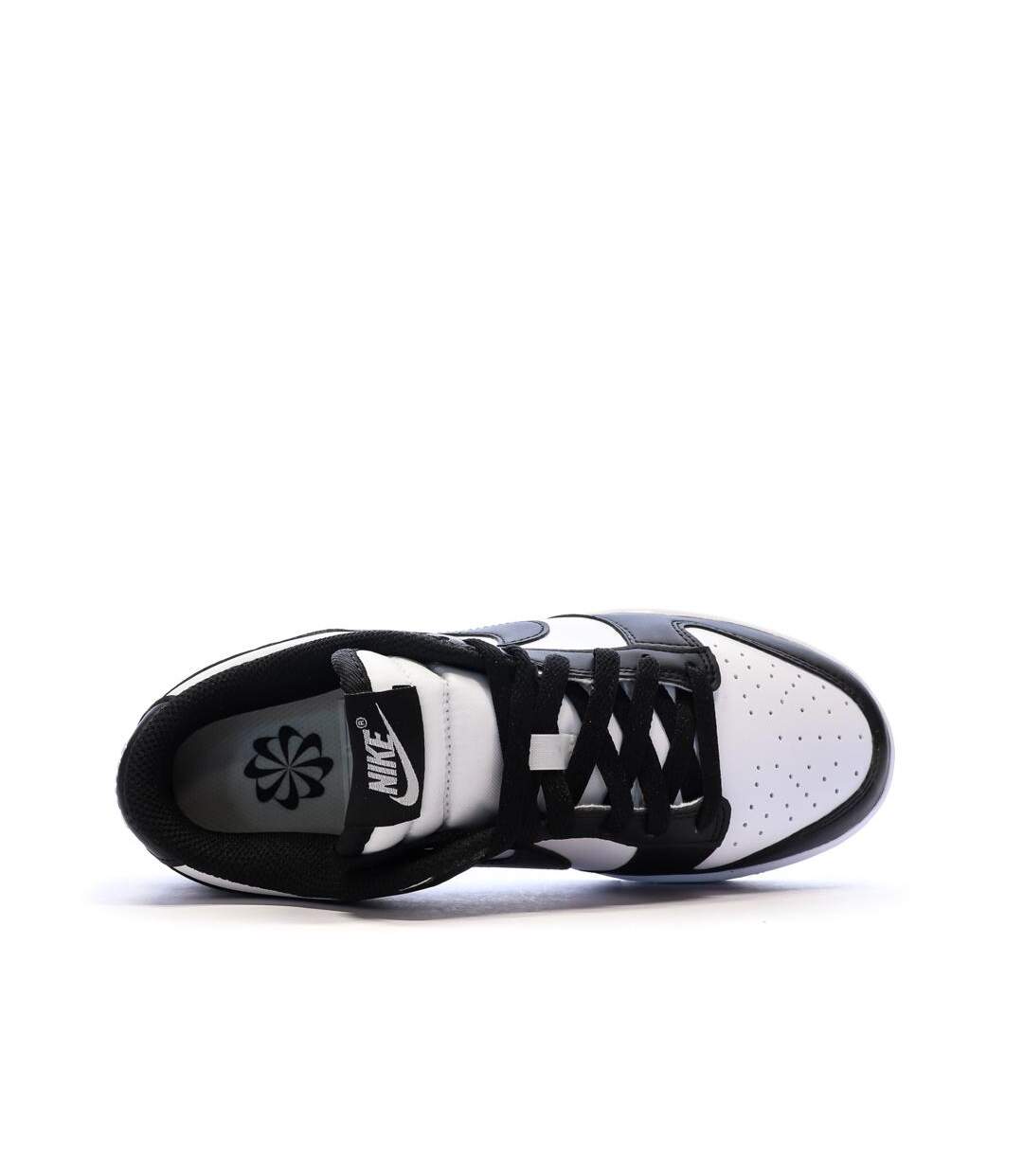 Dunk low baskets blanches/noires femme nike-3