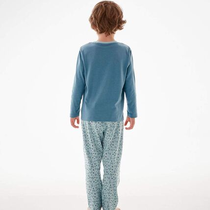 2 pyjamas