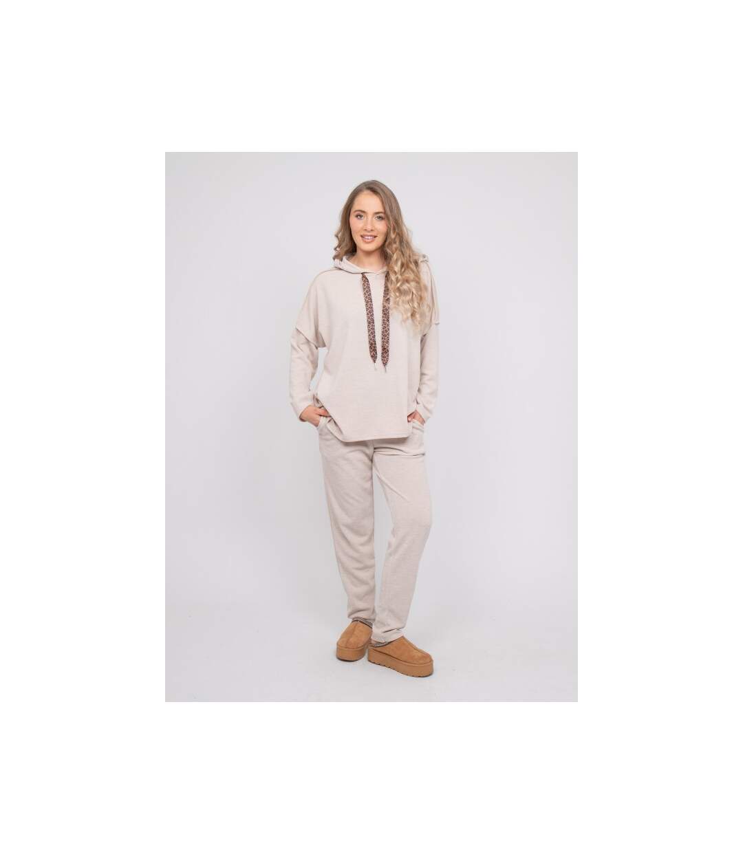 Sweat capuche oversize cordon léopard YOKO - Dona X Lisa-4
