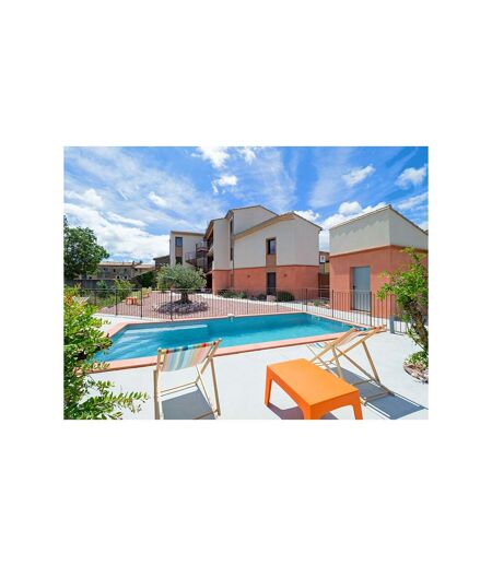2 jours au soleil en famille dans un hôtel avec piscine près de Carcassonne - SMARTBOX - Coffret Cadeau Séjour