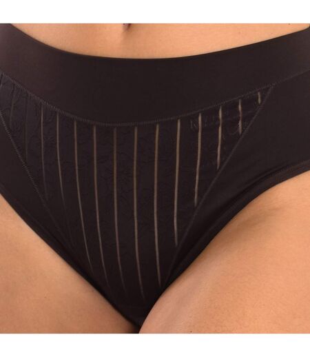 High-waisted panties with elegant striped fabric for women, MARI LUZ model. Sophisticated, comfortable and with a perfect fit.