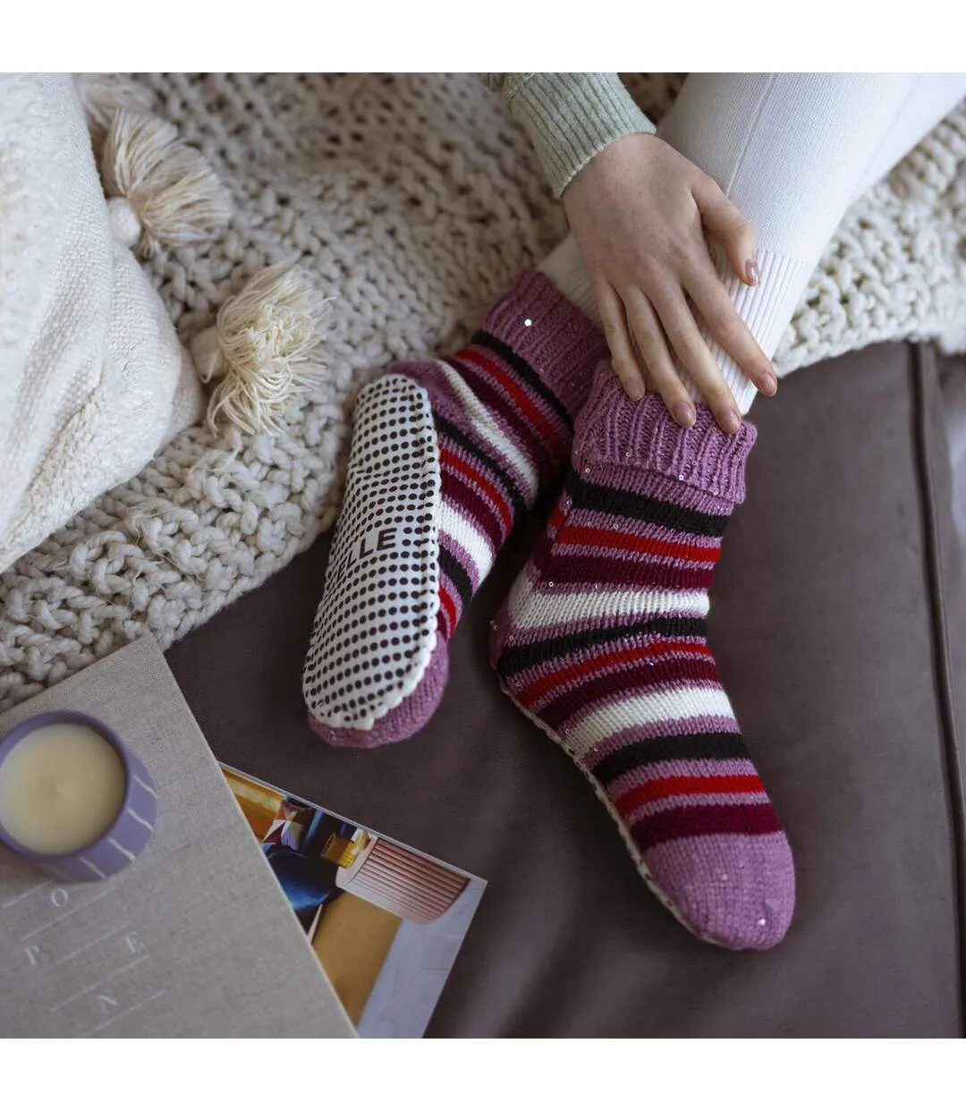 1 Pair Ladies Chunky Fair Isle Moccasin Grip Socks - Warm Winter Slipper Socks-4