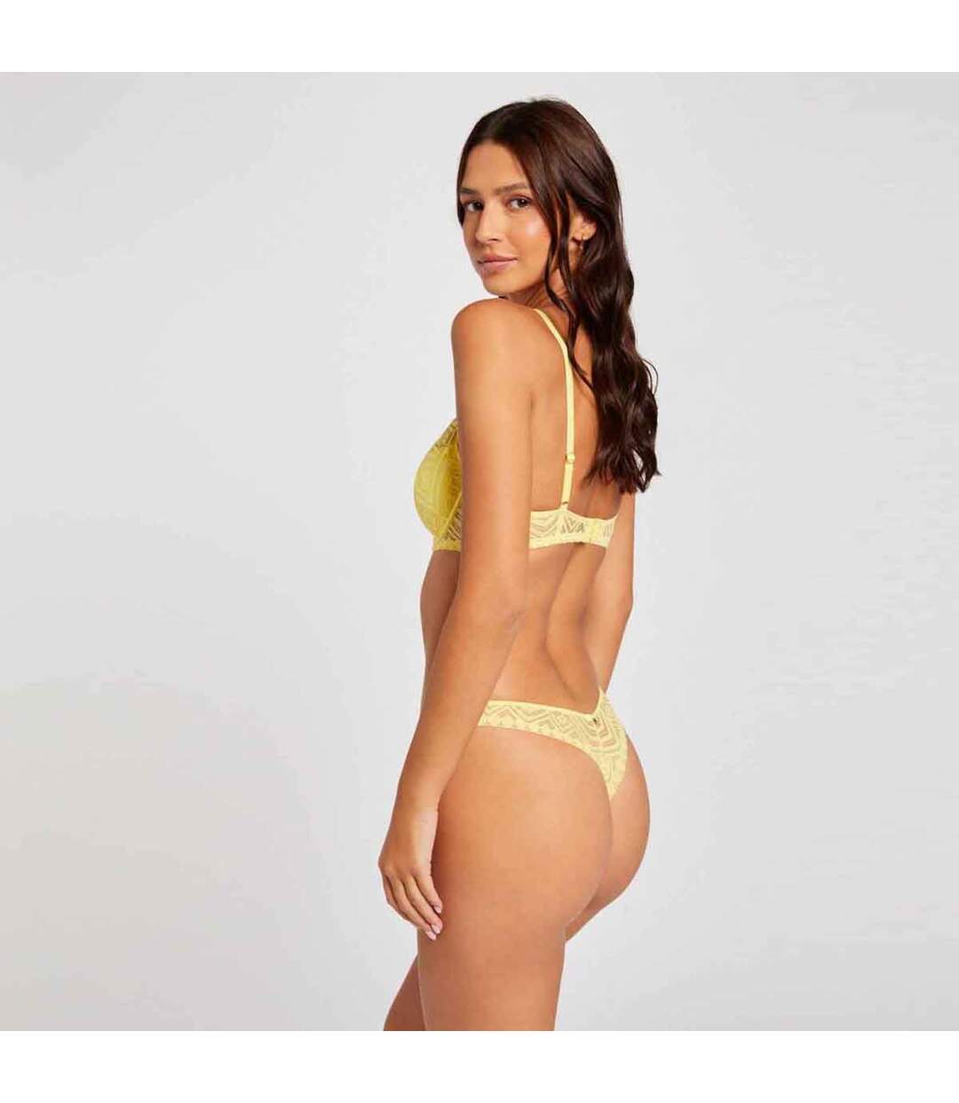 Tanga brésilien jaune Nina