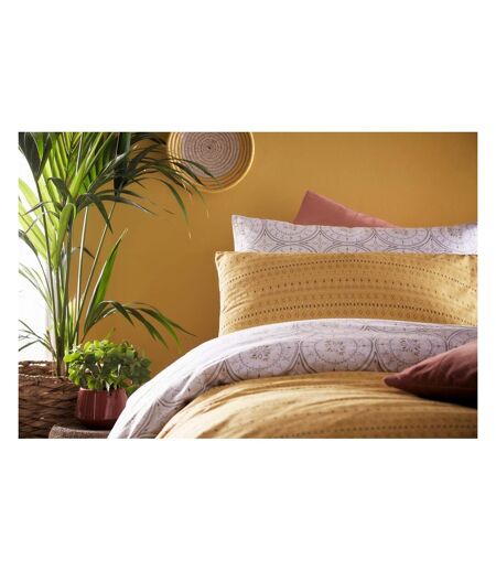 Furn Mandala Duvet and Pillowcase Set (Gray/Ochre) - UTRV1613