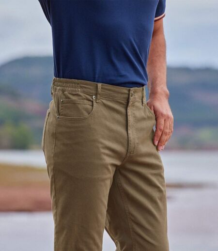 Kalhoty rovného střihu Regular s pasem nabraným po stranách do gumy
