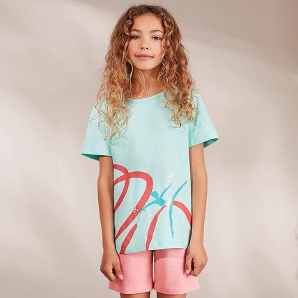 2 pyjamas