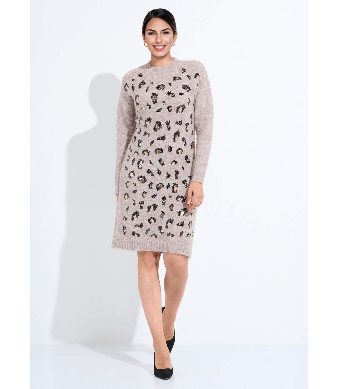 Robe pull col rond motifs animaliers en sequins-1