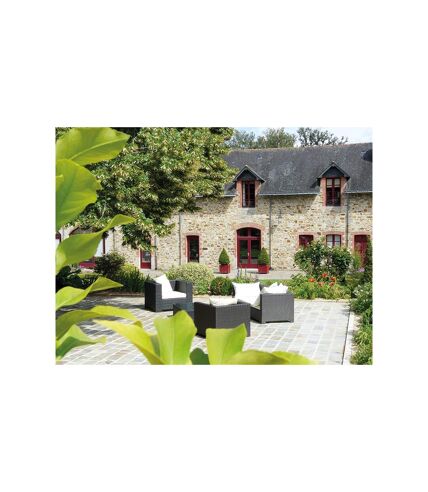 Séjour de luxe : 2 jours en hôtel 5* près de Saint-Nazaire avec dîner et accès à l'espace détente - SMARTBOX - Coffret Cadeau Séjour