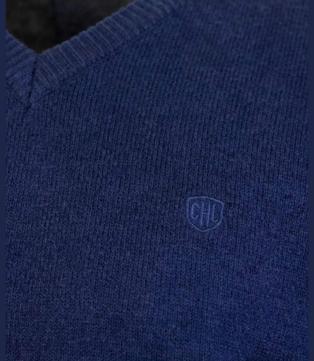 Pull col V avec laine PUL2004D-3