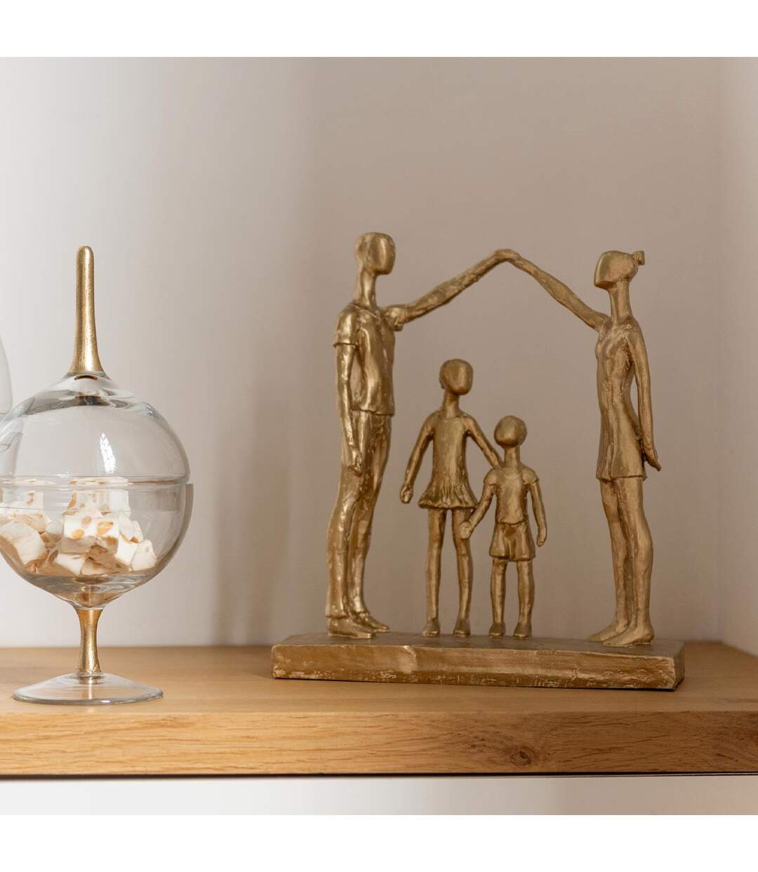 Statuette Famille Jouant Brady 29cm Or-2