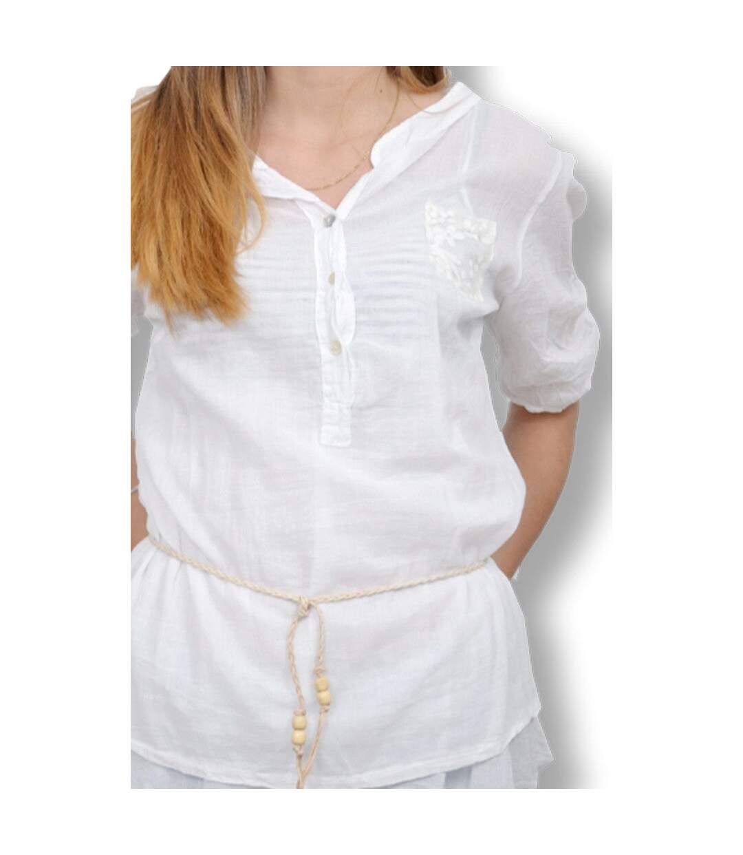 Chemise femme manches courtes de couleur blanche-4