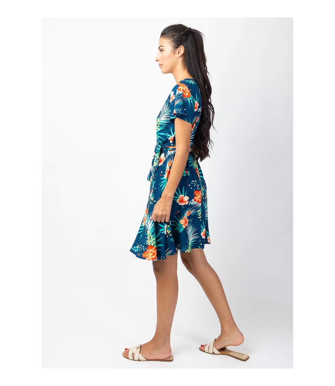 Robe courte MARIKA fluide cache-cœur imprimé fleurs tropicales Coton Du Monde-3