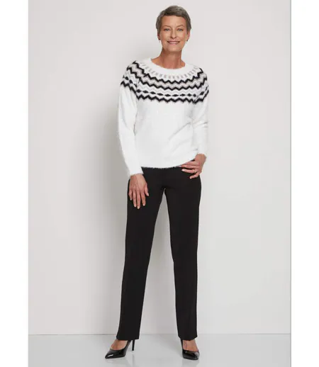 Pull col rond maille poilue jacquard soleil