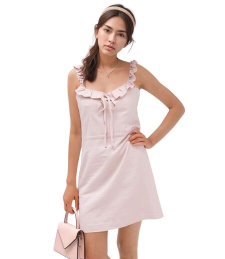 Robe courte en coton à  fines bretelles volantées - Couleur rose - Smocks au dos