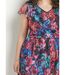 Robe courte col V dentelle imprimée-3