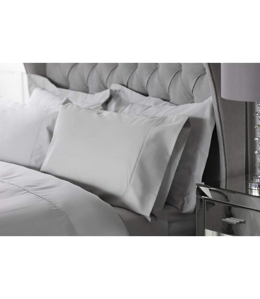 Bamboo fitted sheet platinum Belledorm-1