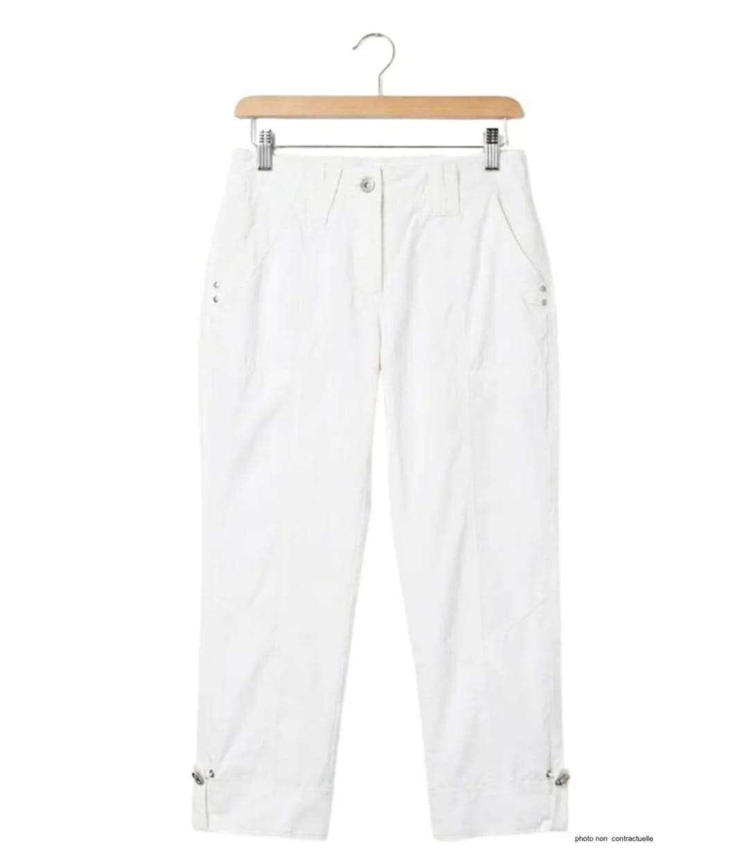 AXONE SE1032 : Pantacourt blanc à surpiqûres pour un look estival frais et élégant-2