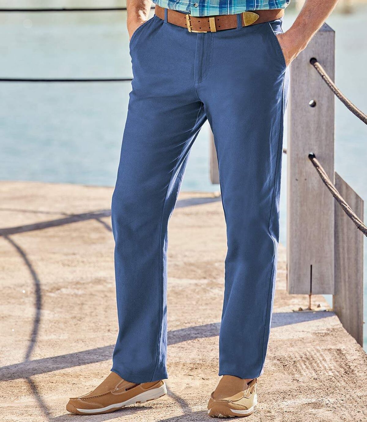 Chino kalhoty Navy v klasickém stylu Atlas For Men