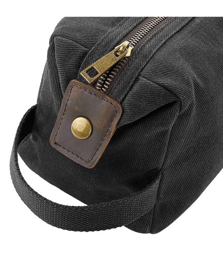 Heritage Leather Accented Waxed Canvas Wash Bag One Size Black Quadra