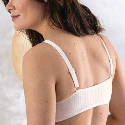 Brassière ivoire