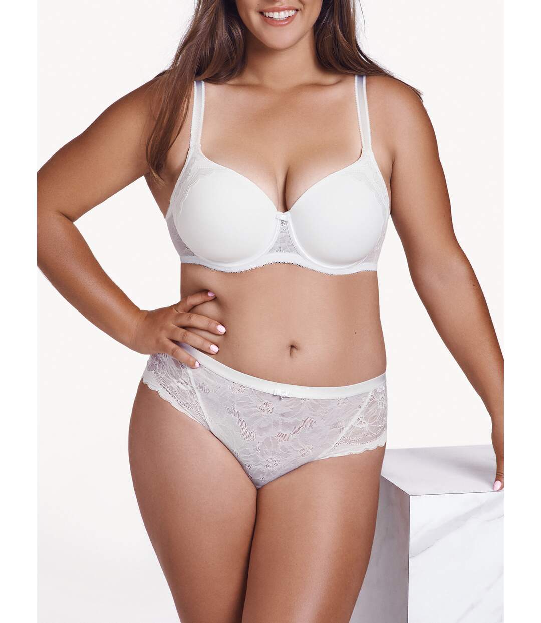 Soutien-gorge préformé Evelyn Lisca - bonnets F à H