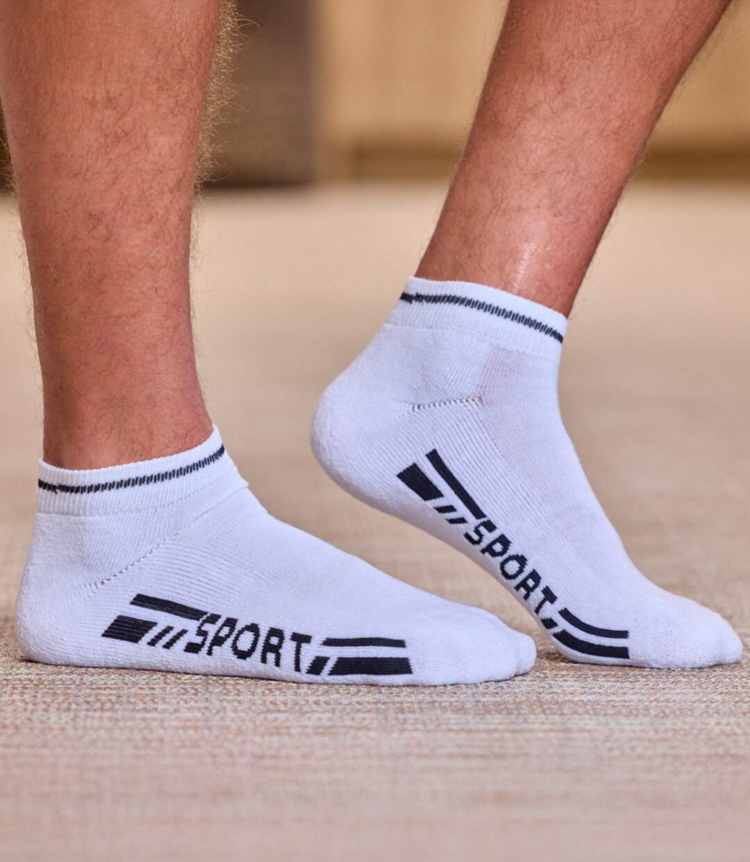 Pack of 6 Pairs of Men's Trainer Socks - Black White