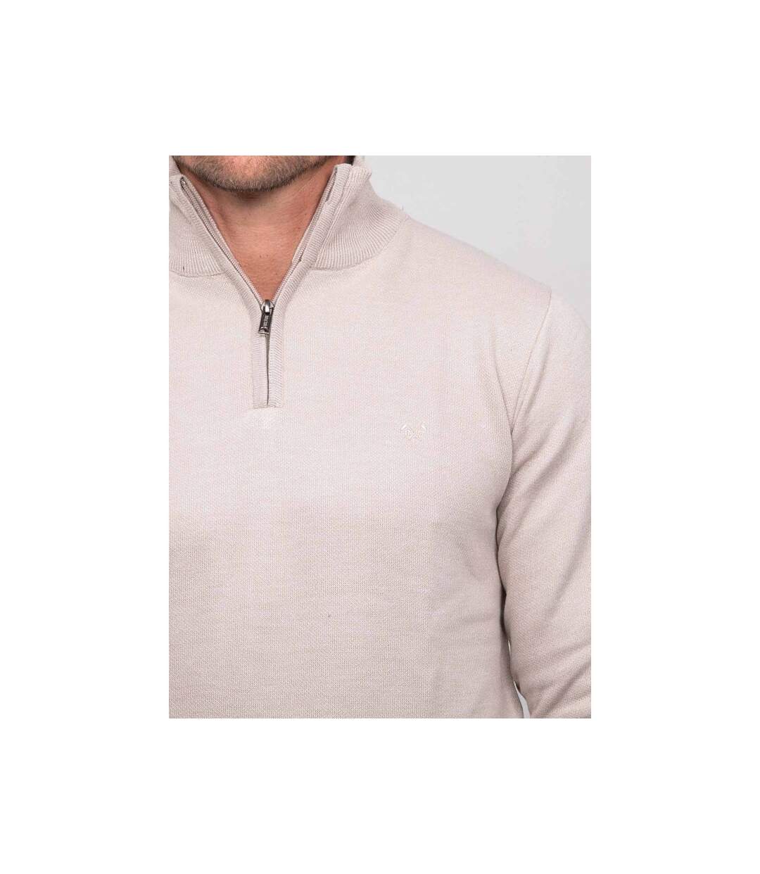 Pull col montant zippé LARKO-3