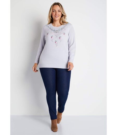 Pull doux uni brodé ajouré col rond