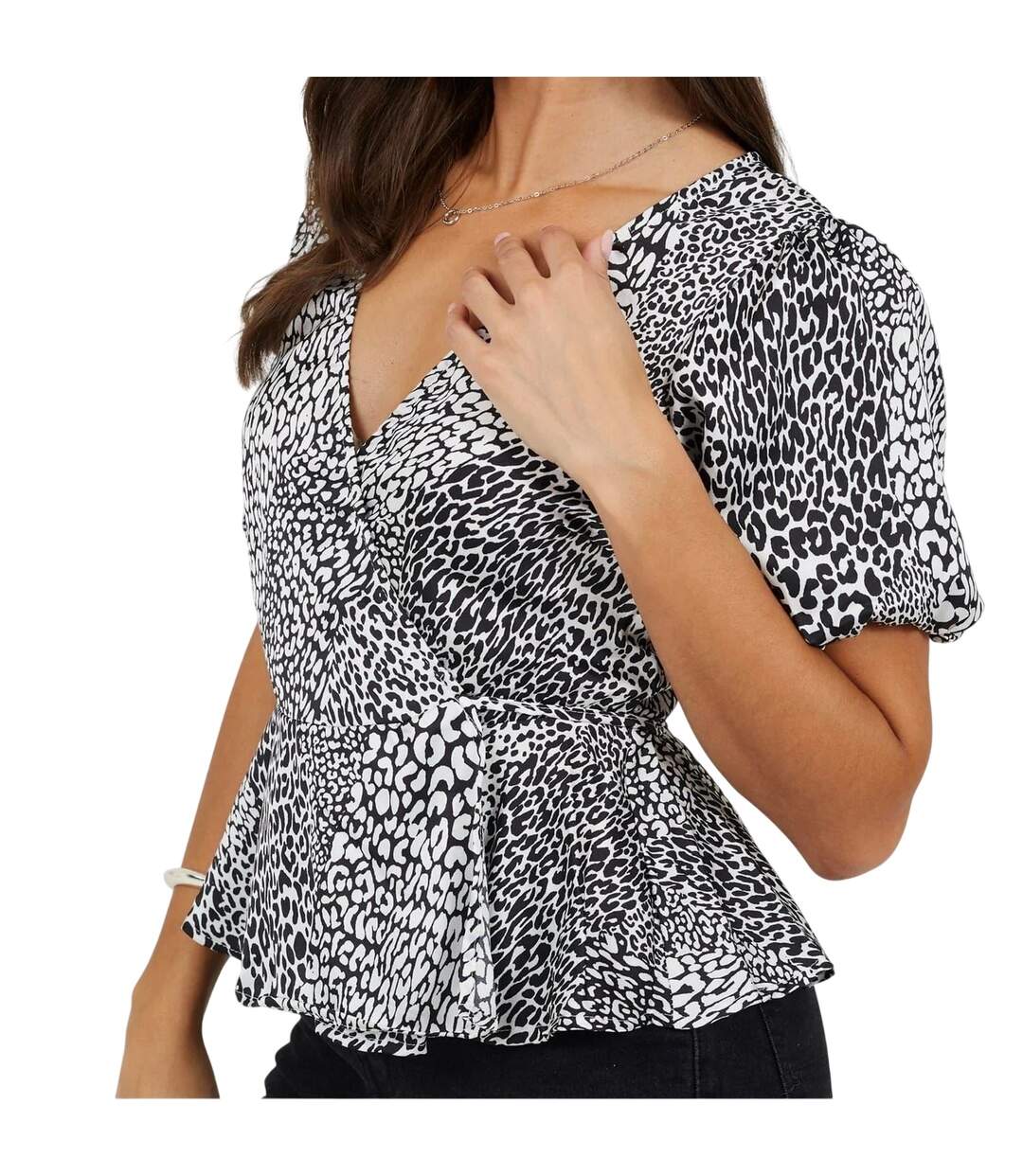 Haut Portefeuille Manches Bouffantes Femme Noir Blanc Brave Soul-1