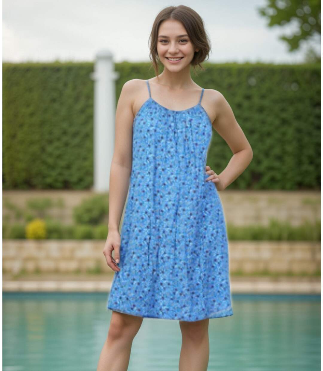 Robe d'été à  bretelles fines - Mi-longue - Bleu roi - Style ample  -  Décontractées et les sorties estivales-4
