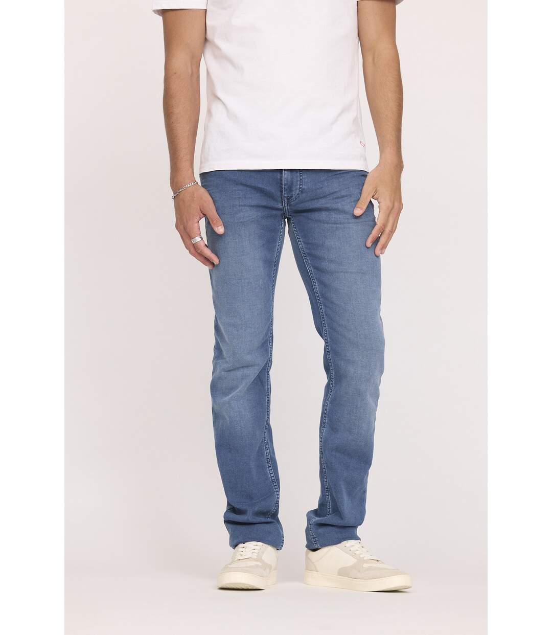 Jean LC122 Light Blue Brushed-2