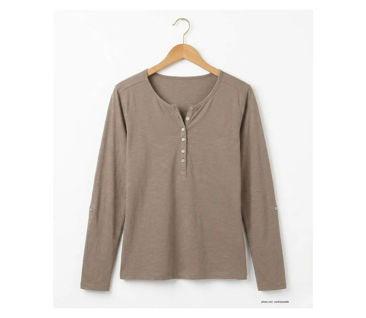 MAYFLOWER NINON3 : Tee-shirt manches longues taupe en coton flammé avec patte boutonnée-2