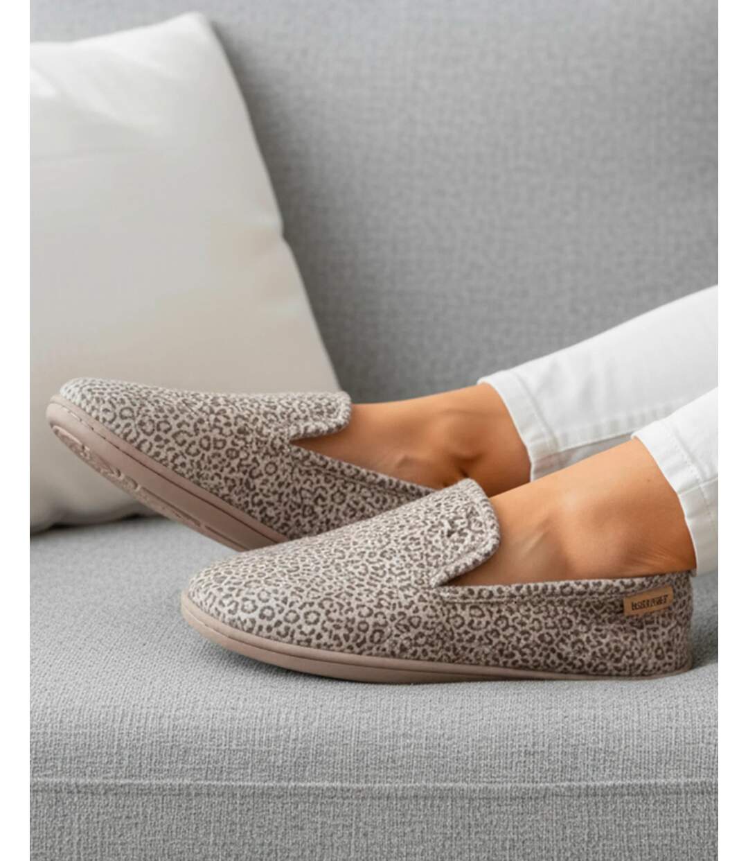 Isotoner Chaussons Charentaises femme velours semelle ergonomique mousse à mémoire forme-2